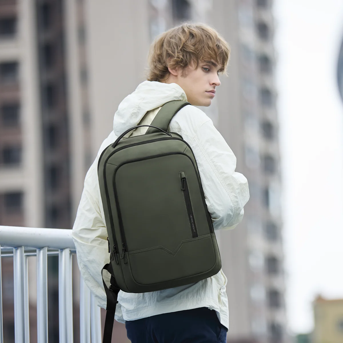 HK Expandable Business Backpac – Laptop Backpack 15.6 Bewertung und Preis